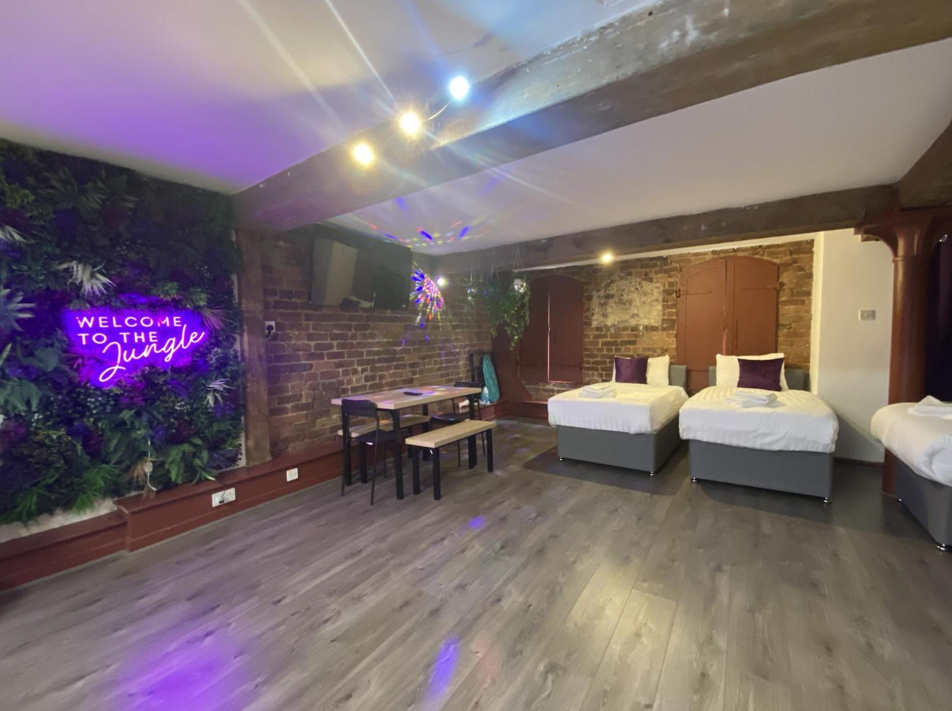 Rainford Gardens By Ustay Aparthotels ลิเวอร์พูล ภายนอก รูปภาพ